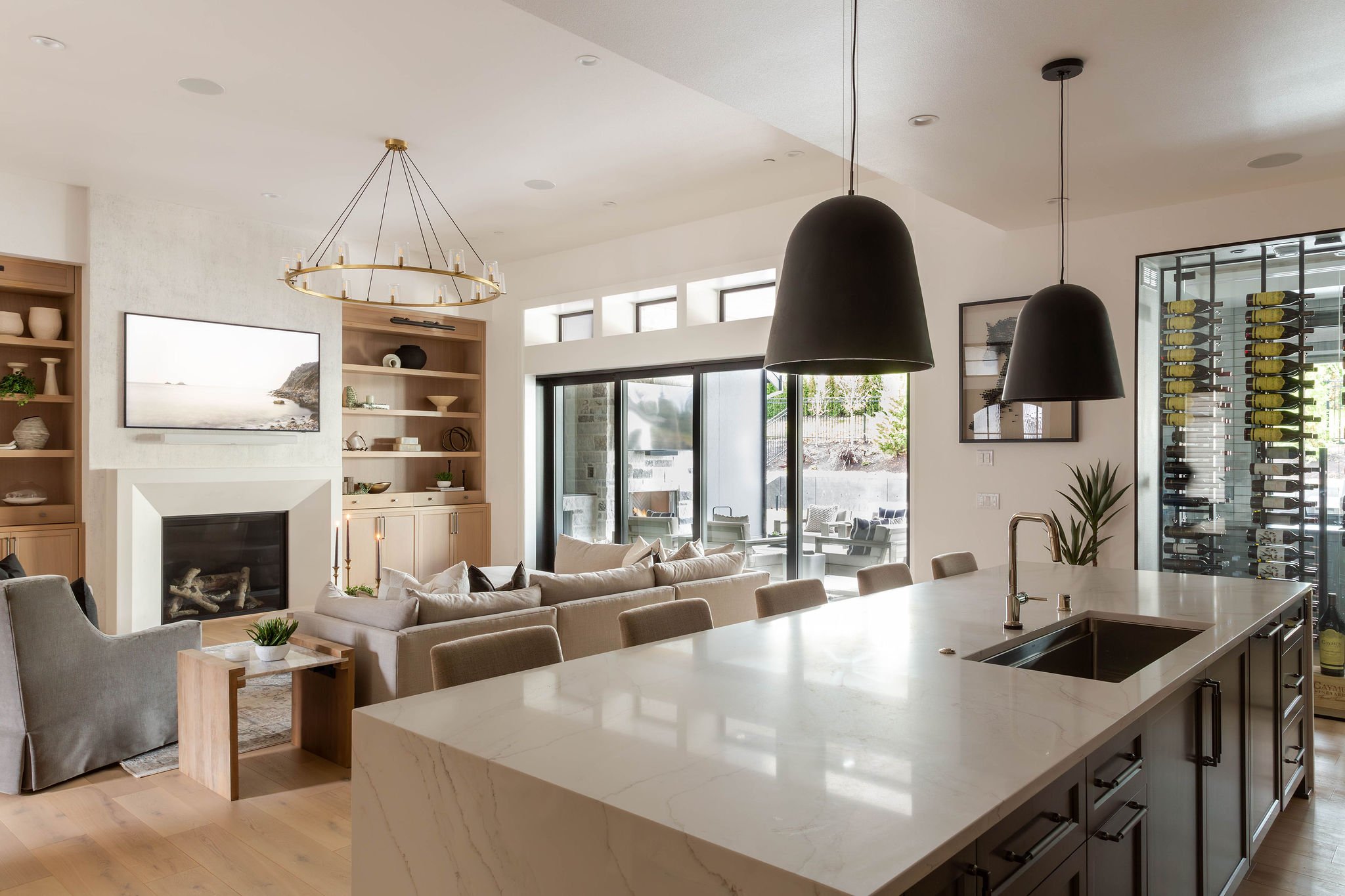 Pretty in Plaster Custom + Furnishings